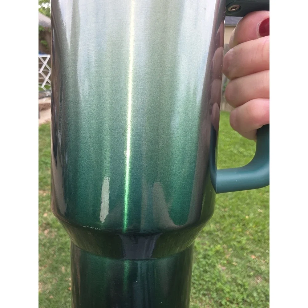 Stanley 40 oz Quencher H2.0 Flowstate Tumbler Chrome/Pine Green W/ New Straw - Picture 4 of 12